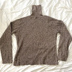 Villager by Liz Claiborne Co brown cropped turtleneck